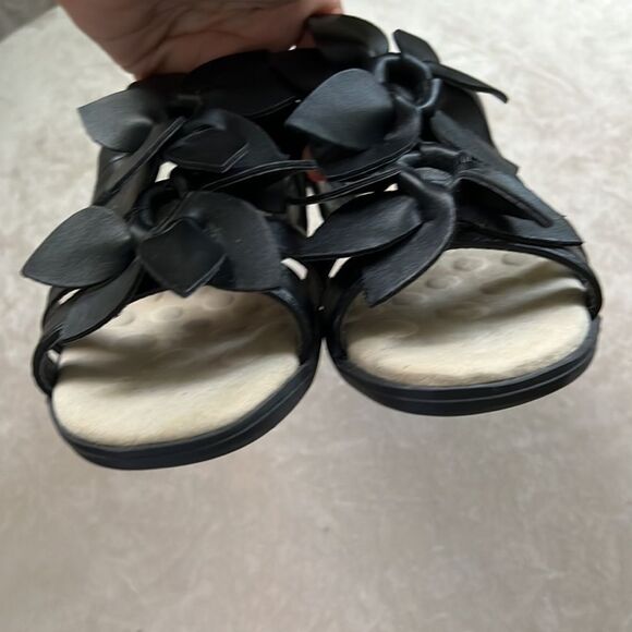 Comfortview Sz 8.5 Floral Sandals Comfy!!! LN! - Picture 5 of 10